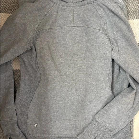 Lululemon scuba full zip - Picture 2 of 4